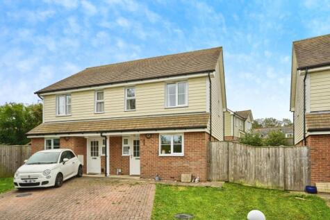 Oaklands View, COWES, Isle of Wight, PO31