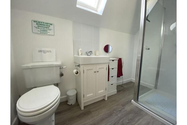 Annexe Bathroom