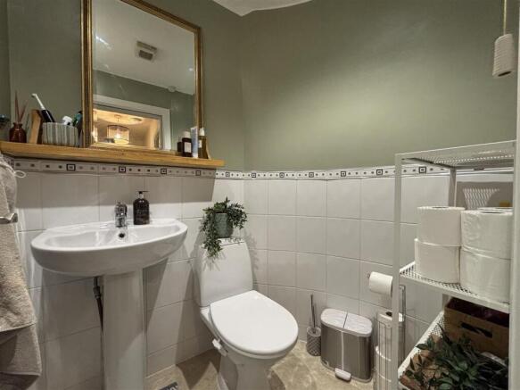 2 bed Duplex to rent Image 7