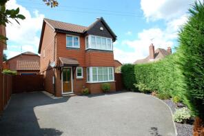 50 Elsinore, Princes Road, Petersfield GU32 3BH