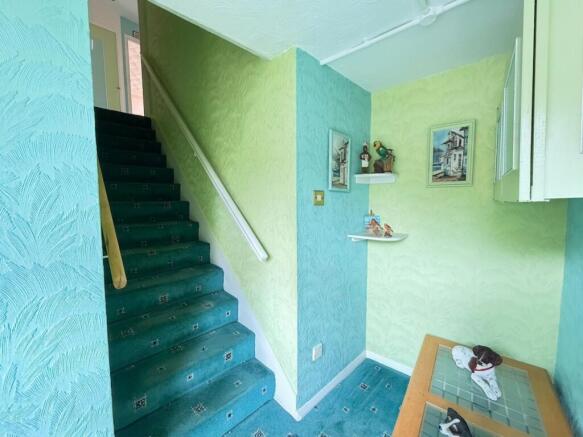 2 bed Apartment for sale Image 5