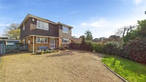 27a, Macdonald Road, Lightwater GU18 5TW