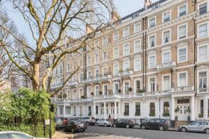 Flat A, 26 27, Queen's Gate Gardens, London SW7 5RP