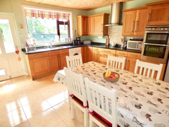 Kitchen/Dining Room
