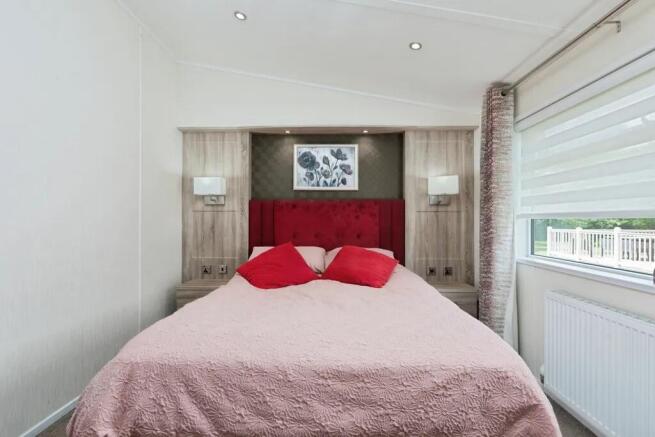 2 bed Lodge for sale Image 9