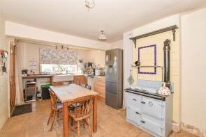 Stour Cottage, Burnt Mill Road, Ashford TN27 9AX
