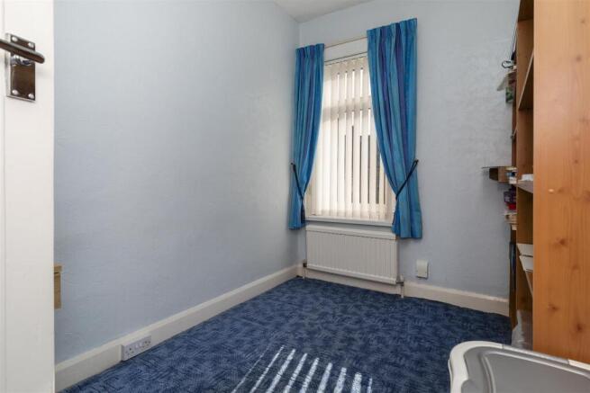 3 bed Semi-Detached for sale Image 10
