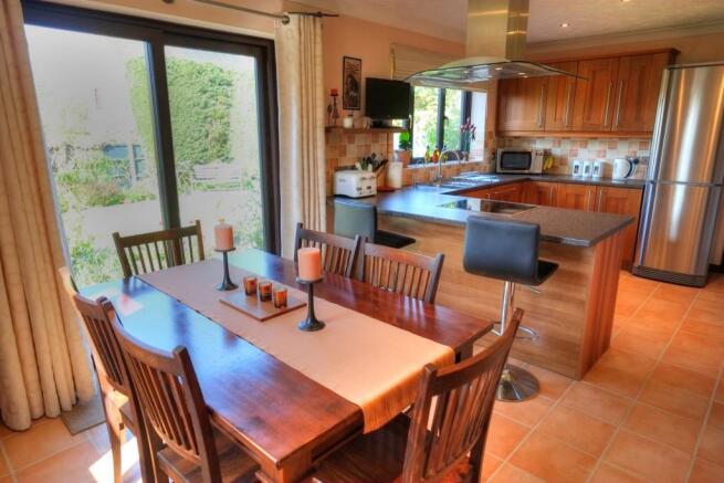 Kitchen / Diner