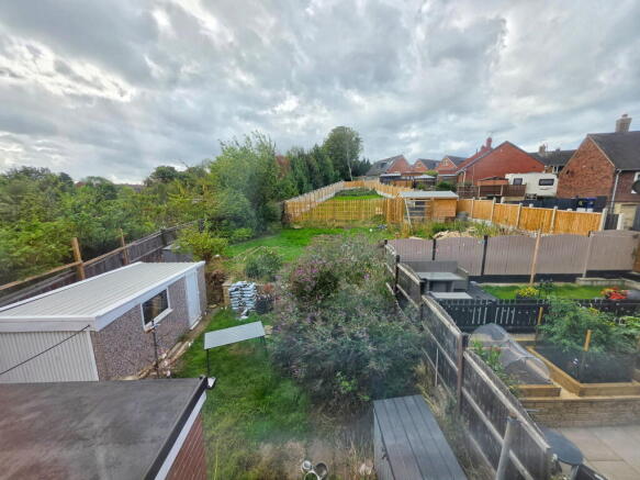 2 bed Semi-Detached for sale Image 12
