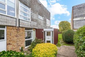 95, Punch Croft, New Ash Green DA3 8HS