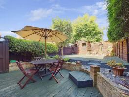 11, Rainham Close, London SE9 2JB