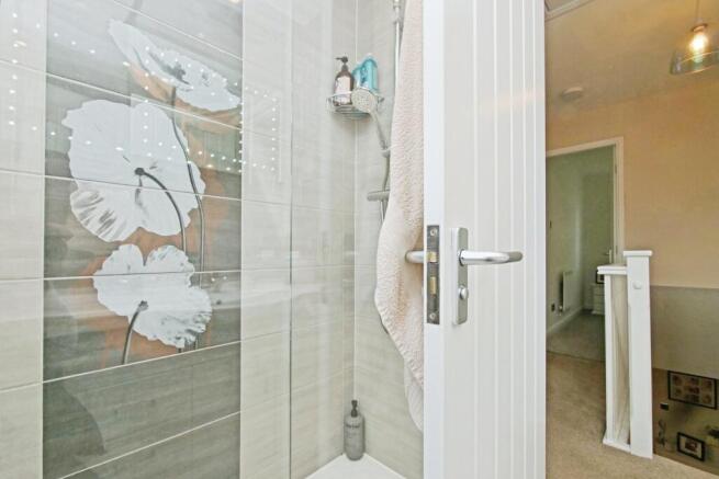3 bed Detached for sale Image 12
