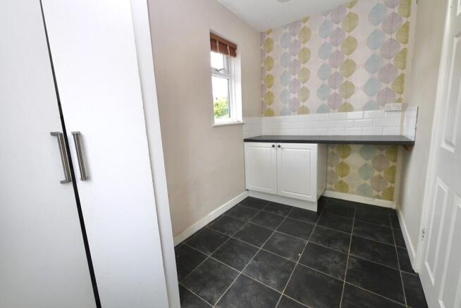3 bed Semi-Detached for sale Image 8