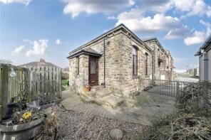 7, Chapel Mews, Briestfield Road, Grange Moor, Wakefield WF4 4EG