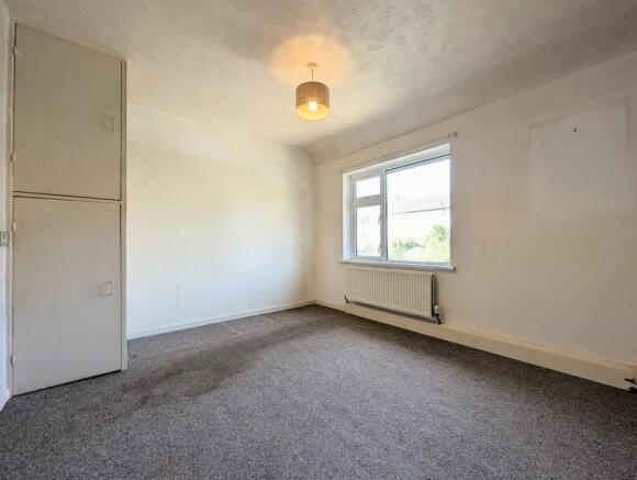 1 bed Flat for sale Image 4