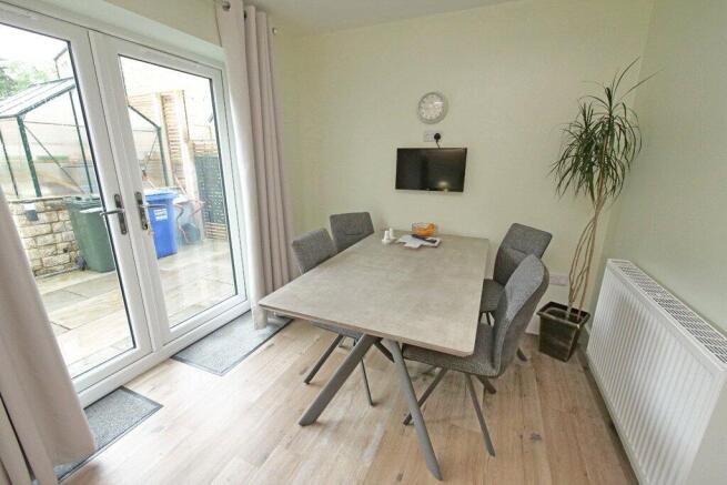 4 Alders Road, Skipton, BD23 2NR photo 4