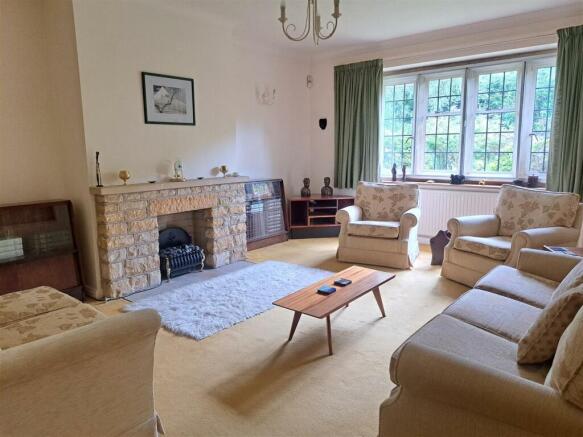 Sitting room.jpg