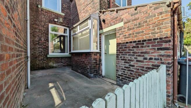 3 bed Terraced for sale Image 12