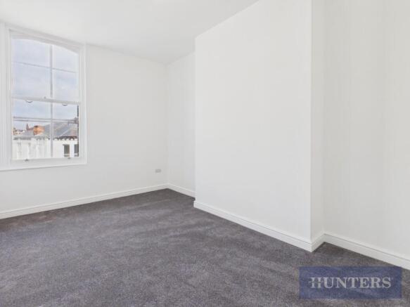 2 bed Flat to rent Image 6