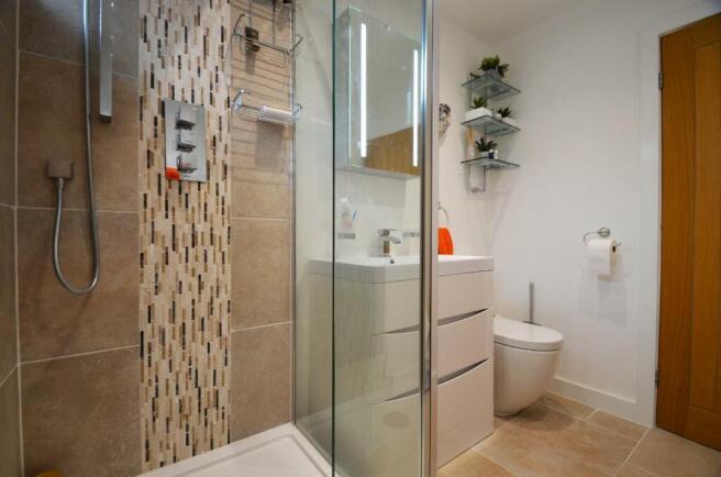 Paxford - Shower Room .JPG