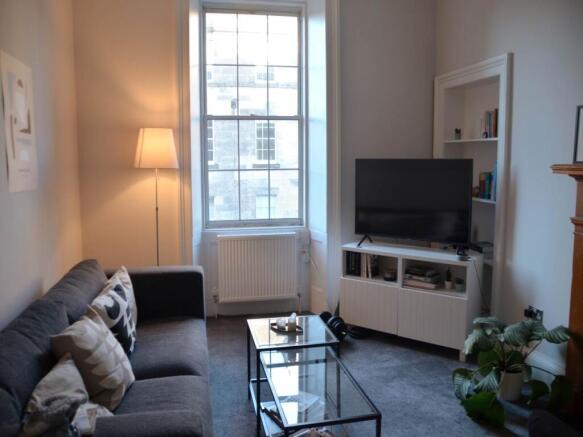 3BCB1DB4-7942-4FBA-A