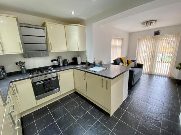 kitchen living