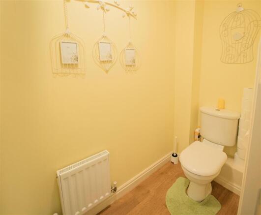 Downstairs toilet.jpg