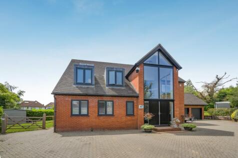 St. Davids Drive, Broxbourne, Hertfordshire