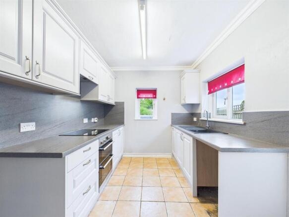 Kitchen.jpg