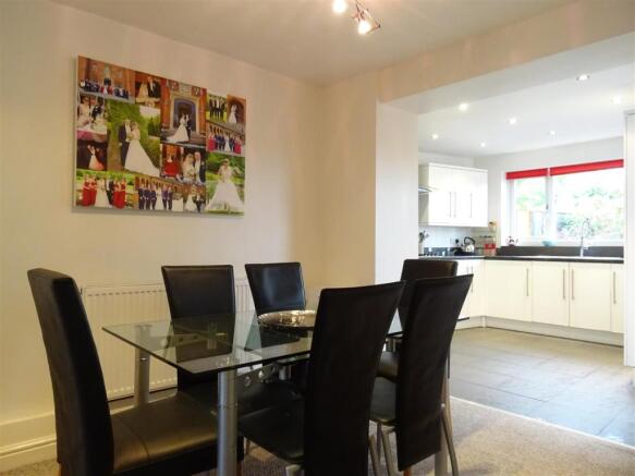 Fitted Kitchen