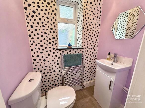 2 bed Terraced for sale Image 7