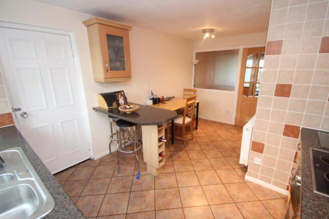 Dining kitchen