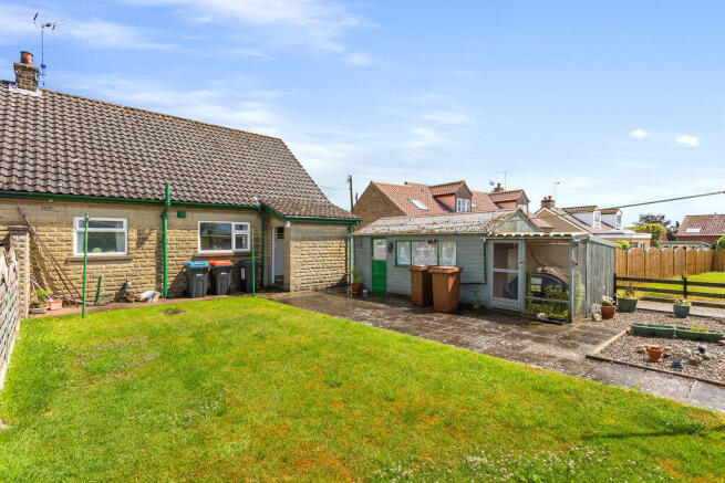 2 bed Semi-Detached for sale Image 9
