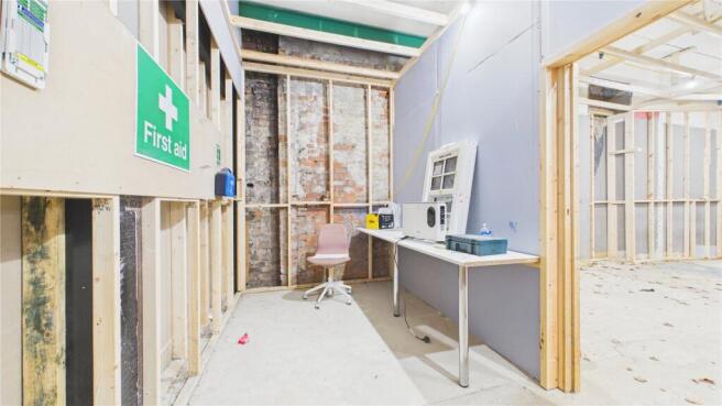 30 bed Not Specified for sale Image 9