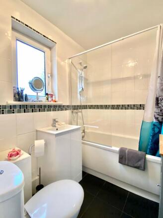 Photo 10