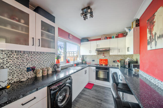 1430931-21-69ba89...