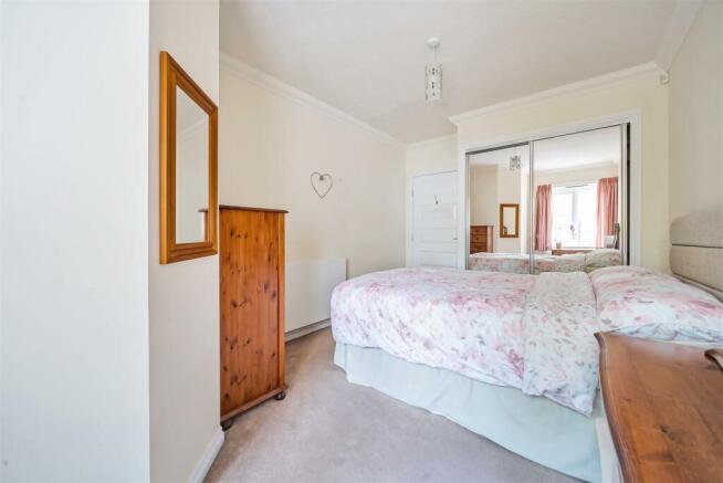 Bedroom.jpg