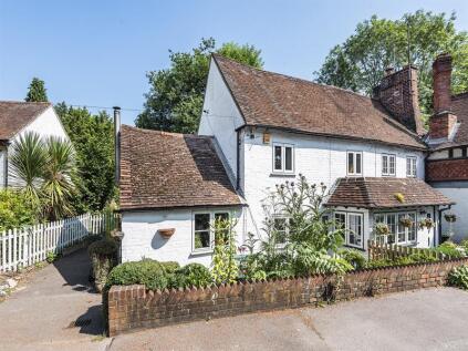 Bath Road, Calcot RG31