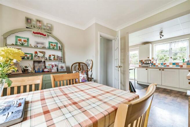 Diner > Kitchen