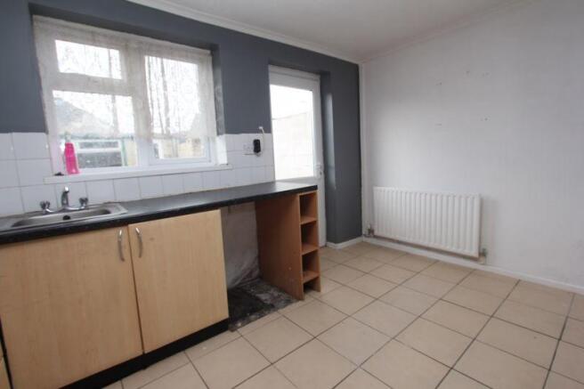 Kitchen/Dining...