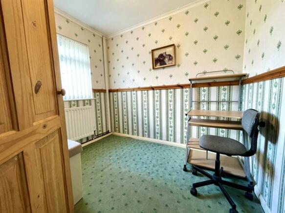 bedroom 3.JPEG