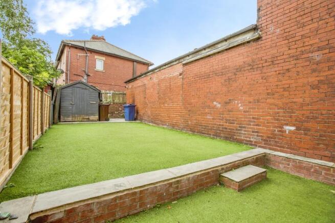2 bed Terraced for sale Image 11