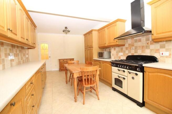 Kitchen/Breakfast Ro