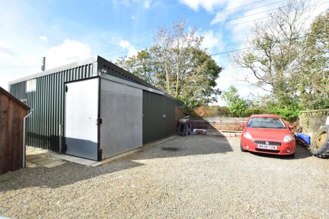 Workshop/Garage
