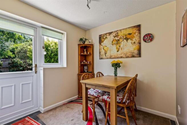 Breakfast Room.jpg