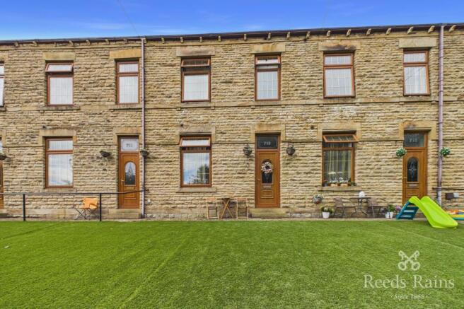 2 bed Terraced for sale Image 8