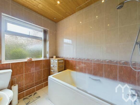 Ground Floor Bathroom