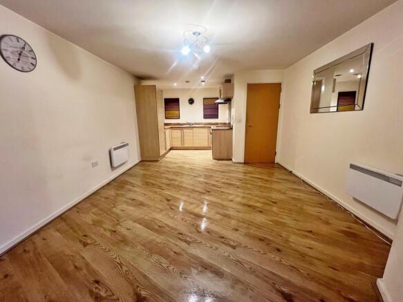 33 The Deck Lock ...