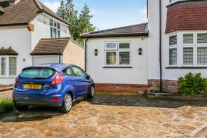 57, Cornwall Road, Sutton SM2 6DU