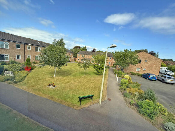 2 bed Apartment for sale Image 8